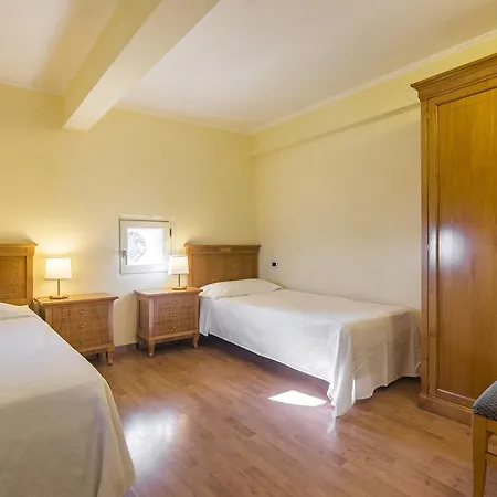 Residence Villa Spiaggia Lägenhetshotell