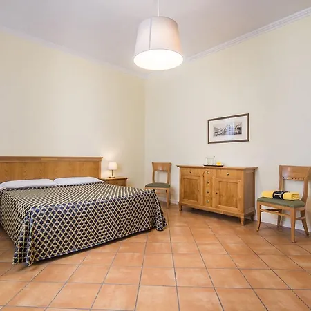 Lägenhetshotell Residence Villa Spiaggia 4*